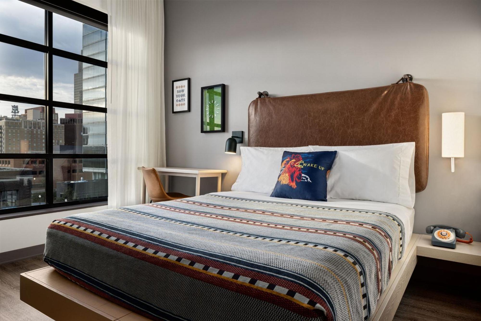 Hotel Moxy Omaha Downtown Exterior foto